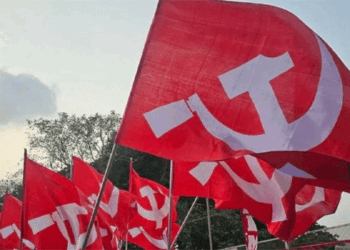 പാർട്ടിയുടെ ആഭ്യന്തര രഹസ്യങ്ങൾ പുറത്ത് പോകുന്നതെങ്ങനെ? വാർത്ത ചോർച്ച തടയാൻ അസാധാരണ നീക്കം; ഫോൺകോൾ വിവരങ്ങൾ ശേഖരിക്കാൻ സമ്മതപത്രം വാങ്ങി സി.പി.എം.