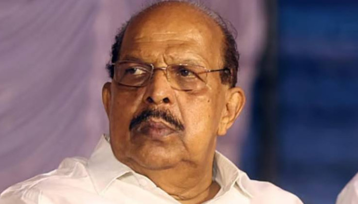 എച്ച് സലാമിന്റെയും പി പി ചിത്തരഞ്ജന്റെയും ഭാര്യമാർക്ക് ജോലി നല്കി, എന്നാല് തന്റെ കുടുംബത്തിലാര്ക്കും നല്കിയിട്ടില്ല, മാധ്യമങ്ങള് ഇതൊന്നും കാണില്ല, രാഷ്ട്രീയക്കാര് ഇനിയെങ്കിലും സംശുദ്ധമായ പൊതുപ്രവര്ത്തനം ഉറപ്പുവരുത്തണം, വെളിപ്പെടുത്തലുമായി ജി സുധാകരന്