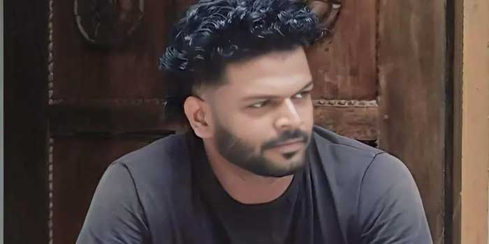 ഇരുവരും ഉറ്റ സുഹൃത്തുക്കൾ, അമ്മയെ വിളിച്ച് അനാവശ്യം പറഞ്ഞതിനെച്ചൊല്ലി ജിഷ്ണു അരുണിനെ ചോദ്യം ചെയ്തു, പിന്നാലെ കത്തിക്കെടാ… എന്നു പറഞ്ഞ് ദേഹത്തേക്ക് പെട്രോളൊഴിച്ചു, പല തവണ ലൈറ്റർ കത്തിക്കുകയും കെടുത്തുകയും ചെയ്തെങ്കിലും കൊല്ലുമെന്ന് കരുതിയില്ല- സുഹൃത്തുക്കൾ!! യുവാവിനെ തീകൊളുത്തി കൊന്ന ജിഷ്ണു മക്കൾക്കൊപ്പം ഗൾഫിൽ നിന്ന് വന്നത് കഴിഞ്ഞ ഞായറാഴ്ച
