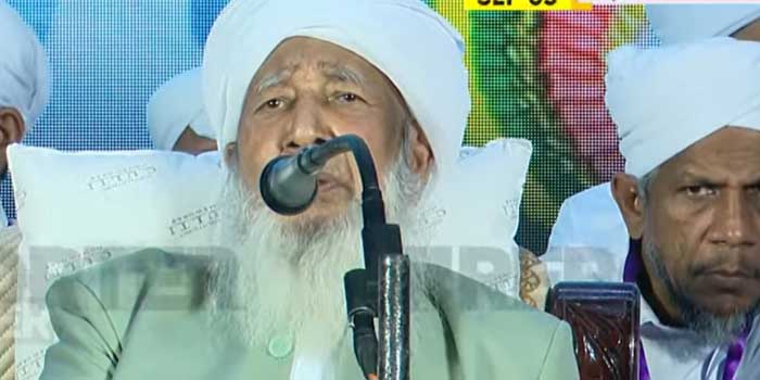 സ്ത്രീകൾക്ക് രണ്ടാം സ്ഥാനം നൽകി എന്ന് പറയുന്നത് ശരിയല്ല!! ഇന്ത്യയുടെ പലഭാഗങ്ങളിലും പെൺകുട്ടികൾക്കും ആൺകുട്ടികൾക്കും വേറെ വേറെയായി സ്ഥാപനങ്ങൾ ഉണ്ടാക്കി, അനാഥരായ പെൺകുട്ടികളെ സംരക്ഷിക്കുന്നുണ്ട്, സ്ത്രീകളെ കുഴിച്ചു മൂടുന്നവരല്ല ഞങ്ങൾ- വിശദീകരണവുമായി കാന്തപുരം