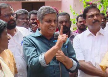 ഇവൻമാർക്കൊക്കെ കൈക്കരുത്ത് ഉണ്ടെങ്കിൽ വീട്ടിൽ പെണ്ണുമ്പുള്ളമാരില്ലേ, അവരെ പോയി അടിച്ചുനോക്ക്. നാട്ടുകാരെ അടിക്കാനുള്ളതോണോ പോലീസിന്റെ കൈക്കരുത്ത്, നിങ്ങളെക്കാൾ കൈക്കരുത്തുള്ളവർ ഇപ്പുറത്തുണ്ട് എന്നുള്ളത് ഓർമ്മവേണം, നല്ല ധാരണയുണ്ടാകണം’- സ്ത്രീ വിരുദ്ധ പരാമർശവുമായി കെ പി ഉദയഭാനു