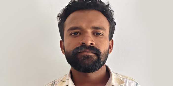 വിദ്യാർഥികൾക്ക് ലഹരിയെത്തിച്ച് കൊടുക്കുന്നത് ​ഗസ്റ്റ് അധ്യാപകൻ, കൊണ്ടോട്ടി, മഞ്ചേരി ഭാഗങ്ങളിൽനിന്ന് മൊത്ത വിതരണക്കാരിൽനിന്ന് എംഡിഎംഎ വാങ്ങും… ബ്യൂട്ടി പാർലറിന്റെ മറവിൽ ലഹരി ഇടപാട്, കോളേജ് അധ്യാപകൻ അടക്കം നാലുപേർ അറസ്റ്റിൽ!! സ്ഥിരമായി എംഡിഎംഎ ഉപയോഗിക്കുന്നുണ്ടെന്ന് സമ്മതിച്ച് സുഹൈൽ