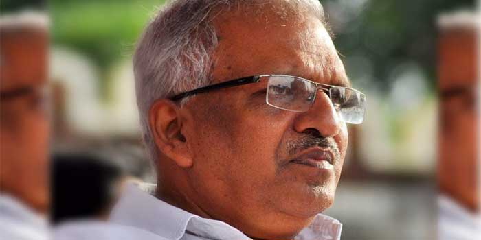 കൂടം മുട്ടിയാൽ കീടം തെറിക്കും, കൊല്ലന്റെ ആലയിൽ നിന്ന് തെറിക്കുന്ന കീടങ്ങൾ ഉപയോഗിച്ച് ആയുധം ഉണ്ടാക്കാൻ സാധിക്കുമോ? ടി.കെ ഗോവിന്ദൻ, പി. കുഞ്ഞികൃഷ്ണൻ, ജി. സുധാകരൻ എന്നിവർ പാർട്ടിയിൽ നിന്ന് വിട്ടുപോയത് എന്തുകൊണ്ടാണെന്ന് പരിശോധിക്കണം!! പോരായ്മ ഉണ്ടെങ്കിൽ പാർട്ടിക്കുള്ളിൽ ചർച്ച ചെയ്ത് പരിഹരിക്കണം- പി. ജയരാജൻ