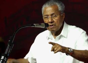 കഴിഞ്ഞ നിയമസഭാ തെരഞ്ഞെടുപ്പിൽ എൽഡിഎഫ് അധികാരത്തിൽ വന്നെങ്കിൽ ഇതുണ്ടാകുമായിരുന്നോ? ആർഎസ്എസ് അജണ്ട നടപ്പാക്കാനാണ് ബിജെപി ശ്രമം, വഖഫ് വിഷയത്തിൽ വിഡി സതീശൻ സർക്കാരും ആർഎസ്എസ് അജണ്ടയ്ക്ക് കീഴ്പ്പെട്ടു!! എതിർപ്പ് ഉയരണമെങ്കിൽ സിപിഎം വളരണം മുന്നേറണം- പിണറായി