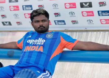 ഇപ്പോൾ സഞ്ജുവിന്റെ സ്ഥാനം എവിടെയാണ്? വൈഭവ് സൂര്യവംശി എവിടെയാണ് നിൽക്കുന്നത്?…” ഈ ഇന്ത്യൻ ടി20 ടീം അവരുടെ ഐഡന്റിറ്റി എന്താണെന്ന് മനസിലാക്കണമെന്നു ഞാൻ ആഗ്രഹിക്കുന്നു, പുതിയ ക്യാപ്റ്റൻ, പുതിയ വൈസ് ക്യാപ്റ്റൻ, അയർലൻഡിലും, ഇംഗ്ലണ്ടിലും അവർ പൂർണമായും പരാജയപ്പെട്ടു, അവരുടെ പദ്ധതി എന്താണ്? ബൗളിങ് എങ്ങനെയായിരിക്കും?- ചോദ്യങ്ങളുന്നയിച്ച് ദിനേഷ് കാർത്തിക്