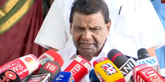 ആ വിമാനത്തിന്റെ ഉടമ മുതിർന്ന കോൺഗ്രസ് നേതാവ്, ഏതെങ്കിലും അപരിചിതന്റെ കൂപ്പറിൽ കയറിപ്പോയതല്ല!! നമ്മൾ ചിന്ന കാര്യങ്ങൾക്കായി കെട്ടിയ കുറ്റിയിൽ കിടന്ന് വട്ടംകറങ്ങിക്കൊണ്ടിരിക്കയാണ്, അതിനപ്പുറമൊരു ലോകമില്ലേ? ഒരു പ്രകൃതിക്ഷോഭമുണ്ടായി, മുഖ്യമന്ത്രി കയ്യുംകെട്ടി കസേരയിൽ ഇരുന്നാൽ മതിയോ? ജനങ്ങളെ നേരിട്ട് ബാധിക്കുന്ന കാര്യങ്ങളിൽ ശ്രദ്ധ കേന്ദ്രീകരിക്കൂ- സ്പീക്കർ