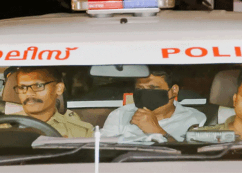 ജയിലിലെത്തിയതിന് പിന്നാലെ ദേഹാസ്വാസ്ഥ്യം; മുൻ എഡിജിപി ടോമിൻ ജെ. തച്ചങ്കരിയെ ആശുപത്രി ബ്ലോക്കിലേക്ക് മാറ്റി