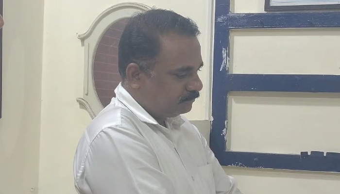 മദ്യലഹരിയില്‍ യുവതിയുടെ സ്വകാര്യ ഭാഗത്ത് കയറിപ്പിടിച്ചു, ടിടിഇ അറസ്റ്റില്‍