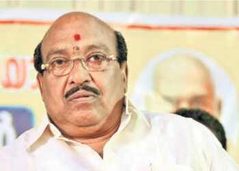 എന്തിനാണ് ചില പ്രതികളെ സര്‍ക്കാര്‍ സംരക്ഷിക്കുന്നത്?? കൈതൊട്ടാല്‍ പൊള്ളുമെന്ന് പേടിയുണ്ടോ?? ഒരു തെറ്റ് സംഭവിക്കാം,  തുടർച്ചയായി തെറ്റ് സംഭവിക്കുന്നത് ദുരുദ്ദേശ്യത്തോടെ, വെള്ളാപ്പള്ളി നടേശൻ പ്രതിയായ  മൈക്രോഫിനാൻസ് തട്ടിപ്പ്  കേസില്‍ വിമര്‍ശനവുമായി ഹൈക്കോടതി