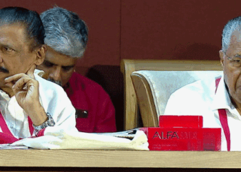 വീണ്ടും കുറ്റപ്പെടുത്തൽ;  ‘തോൽവിക്ക് കാരണക്കാർ പിണറായിയും ഗോവിന്ദനും; പത്ത് വർഷത്തെ ഭരണത്തിനിടെ ഉണ്ടായ ഒട്ടേറെ പോരായ്മകൾ ഉണ്ടായി, ജനങ്ങൾ അകന്നു ’; പാലക്കാട് സിപിഎമ്മിൽ സംസ്ഥാന നേതൃത്വത്തിനെതിരെ രൂക്ഷ വിമർശനം