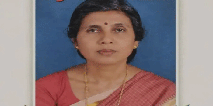 ഭർത്താവ് കാർ പിന്നോട്ടെടുക്കുന്നതിനിടെ വാഹനത്തിനടിയിൽപ്പെട്ട് ഭാര്യയ്ക്ക് ദാരുണാന്ത്യം; സംഭവം കോട്ടയം കിടങ്ങൂരിൽ