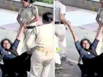 വനിതാ പോലീസുകാർ വാനിനുള്ളിലേക്ക് കയറി വന്ന് ഞങ്ങളെ വലിച്ചിഴച്ചു, തല റോഡിൽ ഇടിച്ചു, നിലത്തുകൂടെ സ്റ്റേഷൻവരെ വലിച്ചിഴച്ചതിനാൽ വസ്ത്രം കീറിപ്പോയി, എന്നെ ബേസ്മെന്റിലെ കോണിപ്പടിയുടെ അടിയിലേക്കു കൊണ്ടുപോയി രണ്ടു കരണത്തും മാറി മാറി അടിച്ചു, വലതു ചെവി കേൾക്കാതെയായി, ഷാളിട്ട് കഴുത്തിൽ മുറുക്കി... ഡൽഹിയിൽ പോലീസുകാരുടെ ക്രൂര വിനോദം വിവരിച്ച് മലയാളി പെൺകുട്ടി