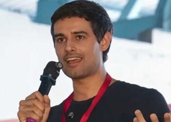 രാവിലെ വാതിൽ തുറന്ന പ്രമുഖ യൂട്യൂബറുടെ അമ്മയുടെ കണി പോലീസ്, വീടിനുള്ളിൽ കയറി ധ്രുവ് റാഠിയെ കസ്റ്റഡിയിലെടുത്തു!! രാജ്യ തലസ്ഥാനം പ്രക്ഷുബ്ധം, പ്രതിഷേധം തടയാൻ അരയും തലയും മുറുക്കി ഗവൺമെന്റ്, കേരളത്തിൽ നിന്നെത്തിയ എം.എ. ബേബിയും എം.വി. ഗോവിന്ദൻ കസ്റ്റഡിയിൽ, ദീപ്കെയെ അറസ്റ്റ് ചെയ്തേക്കും