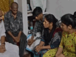 ചേരാനല്ലൂർ അപകടം: ജയബാലകൃഷ്ണന്റെ കുടുംബത്തെ ആശ്വസിപ്പിക്കാൻ മുഖ്യമന്ത്രി വീട്ടിലെത്തി; ജഡ്ജി തെളിവ് നശിപ്പിച്ചെന്ന് ആരോപണം, പരാതി നൽകി; നീതിക്കായുള്ള പോരാട്ടത്തിൽ ഒപ്പമുണ്ടാകുമെന്ന് ഉറപ്പ്