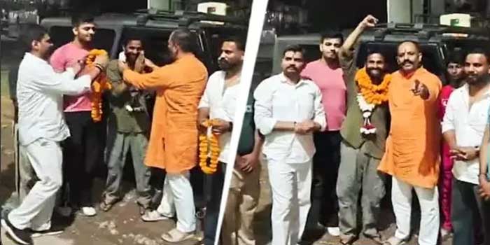 പ്രതിഷേധത്തിനെത്തിയ വിദ്യാർഥികളെയും സ്ത്രീകളെയും സംഘം ചേർന്ന് മർദിച്ചു, രണ്ട് പുരുഷൻമാർ പ്രായപൂർത്തിയാകാത്ത കുട്ടിയെ വേലിയിൽ കെട്ടിയിടുന്നതും ആവർത്തിച്ച് ഇടിക്കുന്ന ദൃശ്യങ്ങളും പുറത്ത്... ജയിൽ മോചിതരായ പ്രതിയെ മാലയിട്ട് സ്വീകരിച്ച് ഹിന്ദുരക്ഷാദൾ