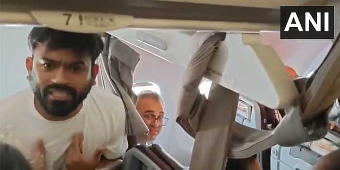 ‘ഇതാണ് നരേന്ദ്ര മോദിയുടെ ഭയം…വരൂ, ഞാൻ അറസ്റ്റ് ചെയ്യപ്പെടാൻ വേണ്ടിയാണ് വന്നത്, എന്നെ അറസ്റ്റ് ചെയ്യൂ,… ഇന്ദിരാഗാന്ധി അടിയന്തരാവസ്ഥക്കാലത്തുപോലും ഇത്തരമൊരു നടപടി സ്വീകരിച്ചിട്ടില്ല’-ദീപ്കെ, സിജെപി അഭിഭാഷകയെ വീട്ടിലെത്തി കസ്റ്റഡിയിലെടുക്കാൻ ശ്രമം, ഇതുവരെ 1,100 പേർ കസ്റ്റഡിയിൽ- Video