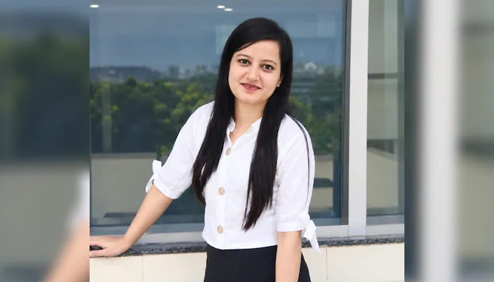 വിവാഹം കഴിച്ചില്ലെങ്കില്‍ ജീവനൊടുക്കും, വീഡിയോ കോള്‍ ചെയ്ത് സഹപ്രവര്‍ത്തകനെ ഭീഷണിപ്പെടുത്തി, പിന്നാലെ 29കാരി തൂങ്ങിമരിച്ചു