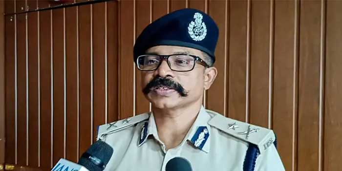 ചേരാനല്ലൂർ വാഹനാപകടക്കേസിൽ നയം വ്യക്തമാക്കി ആഭ്യന്തര വകുപ്പ്!! മുഖംനോക്കാതെ നടപടി... തലപ്പത്തും സീറ്റ് തെറിച്ചു, കൊച്ചി സിറ്റി പോലീസ് കമ്മിഷണറെ മാറ്റി, കാളിരാജ് മഹേഷ് കുമാറിനു പകരമെത്തുക ആർ നിശാന്തിനി?