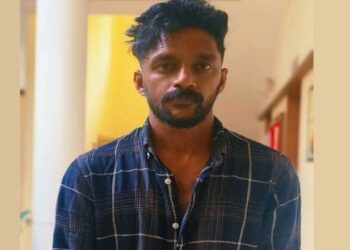 കോഴിക്കോട് കുന്ദമം​ഗലത്ത് എംഡിഎംഎയുമായി 25കാരൻ പിടിയിൽ; മുമ്പ് സമാന കേസിൽ കാപ്പ ചുമത്തപ്പെട്ടയാളാൾ;  ജാമ്യത്തിലിറങ്ങിയുടൻ വീണ്ടും മാരകലഹരി വസ്തു വില്പന; പ്രതിയിൽ നിന്നും കൂടുതൽ ലഹരി ഇടപാടുകാരെക്കുറിച്ചുള്ള വിവരങ്ങൾ ലഭിച്ചതായി പോലീസ്