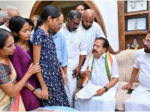 നെന്മാറ ഇരട്ടക്കൊലപാതകം: കൊല്ലപ്പെട്ട സുധാകരന്റെ മകൾക്ക് ഉടൻ സർക്കാർ ജോലി നല്‍കും, കുടുംബത്തിനൊപ്പമെന്ന് രമേശ് ചെന്നിത്തല