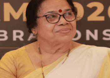 ‘ലൈംഗിക പീഡനക്കാർക്കെതിരെ, അവർ എത്ര ഉന്നതരായാലും,  നിർദ്ദാക്ഷിണ്യം നടപടി എടുത്ത പാരമ്പര്യം മാത്രമേ CPM നുള്ളു; അത് ഇനിയും ഓർക്കാത്തവരുണ്ടെങ്കിൽ “വിനാശകാലെ വിപരീതബുദ്ധി “എന്ന് മാത്രമേ ഇപ്പോൾ പറയാൻ കഴിയൂ .‘: പി.കെ. ശ്രീമതിയുടെ കുറിപ്പ്