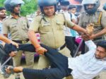 എസ്എഫ്ഐ പ്രതിഷേധത്തിനിടെ പോലീസുമായി ഉന്തും തള്ളും, മദ്യപിച്ചെത്തിയ സിവിൽ പോലീസ് ഓഫീസർ കയ്യിൽ കിടന്ന ഇടിവളയൂരി പ്രതിഷേധക്കാരെ നേരിട്ടു- സിപിഒ ഷഫാദിന് സസ്പെൻഷൻ