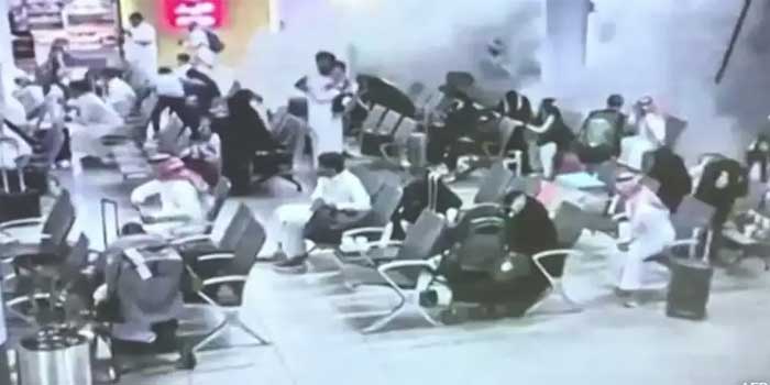 സൗദി അറേബ്യയ്ക്കുനേരെ ഹൂതി വിമതരുടെ ആക്രമണം, ഇന്ത്യക്കാരനുൾപ്പെടെ നാലുപേർ കൊല്ലപ്പെട്ടു, 10 പേർക്ക് പരുക്ക്, ഹോർമൂസ് കടലിടുക്കിൽ ഏഴ് ചരക്ക് കപ്പലുകൾക്ക് നേരെയും ആക്രമണം... നയതന്ത്ര ഉദ്യോഗസ്ഥരോടും കുടുംബങ്ങളോടും സൗദി വിടാൻ അമേരിക്കയുടെ നിർ​ദേശം!! യെമനിൽ സൈന്യവും ഹൂതികളും തമ്മിൽ നടന്ന ഏറ്റുമുട്ടലിൽ 285 ഹൂതികൾ കൊല്ലപ്പെട്ടു, 835 പേർക്ക് പരുക്ക്