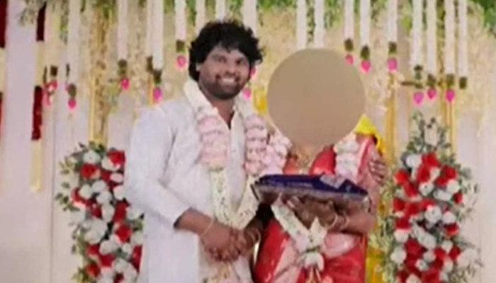 കുക്കറും ബെല്‍റ്റും ഉപയോഗിച്ച് ക്രൂര മര്‍ദനം, കഴുത്തില്‍ കത്തിവച്ച് ഭീഷണിപ്പെടുത്തി, ഫോണില്‍ നിന്ന് നമ്പറുകള്‍ ഡിലീറ്റാക്കി, അക്കൗണ്ടിലെ പണം മുഴുവന്‍ ട്രാന്‍സ്ഫര്‍ ചെയ്യിപ്പിച്ചു, വിവാഹം കഴിഞ്ഞ് ഒന്നാമത്തെ ആഴ്ച മുതല്‍ സ്ത്രീധന പീഡനം, കൊല്ലം സ്വദേശിനിയുടെ പരാതിയില്‍ ഭര്‍ത്താവിനെതിരെ കേസെടുത്തു